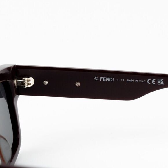 NEW Fendi FE40091U FENDIGRAPHY 69A Bordeaux Grey Unisex Square Sunglasses - Picture 6 of 10